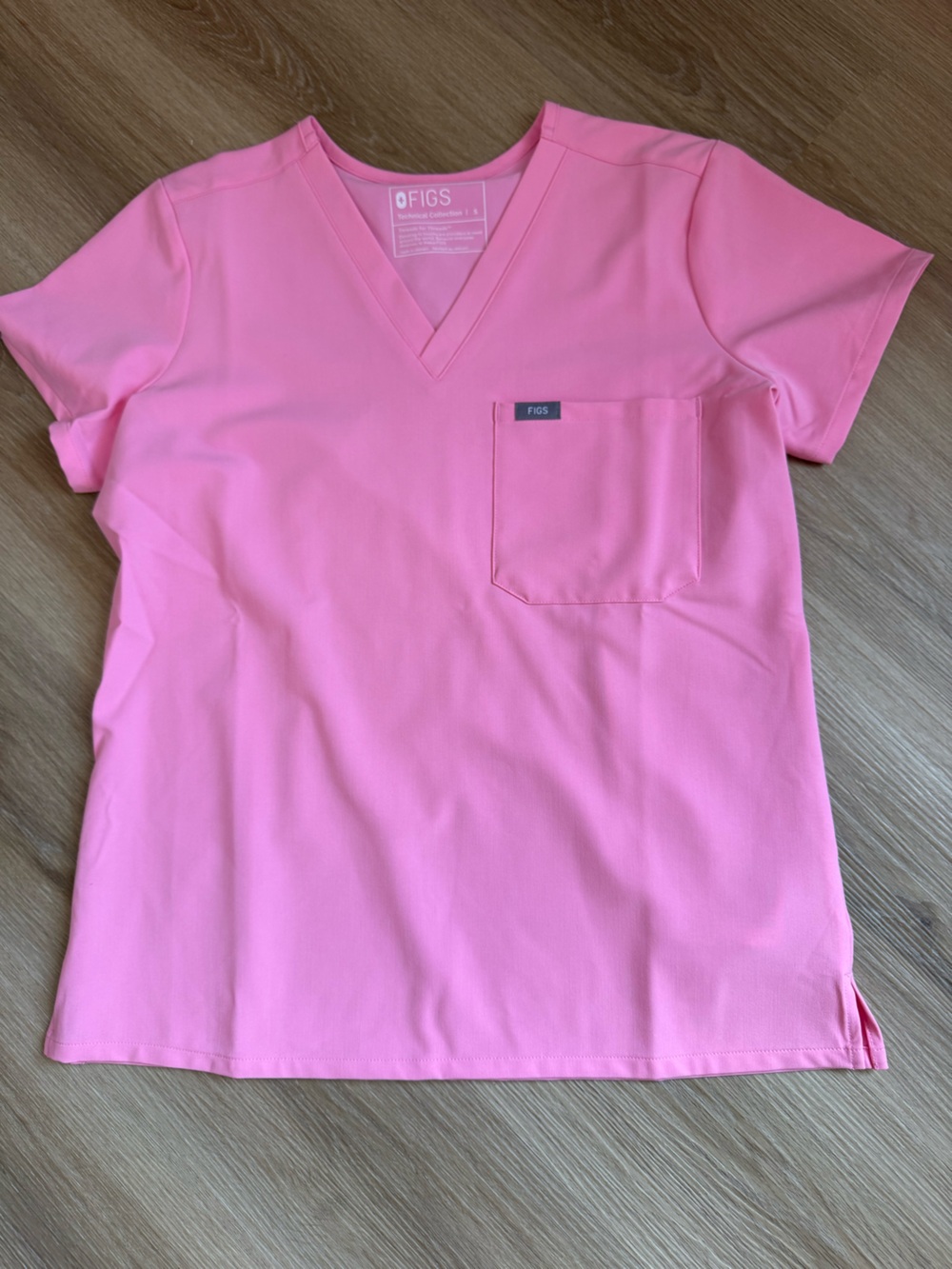 Figs Sunrise Pink small Catarina one pocket